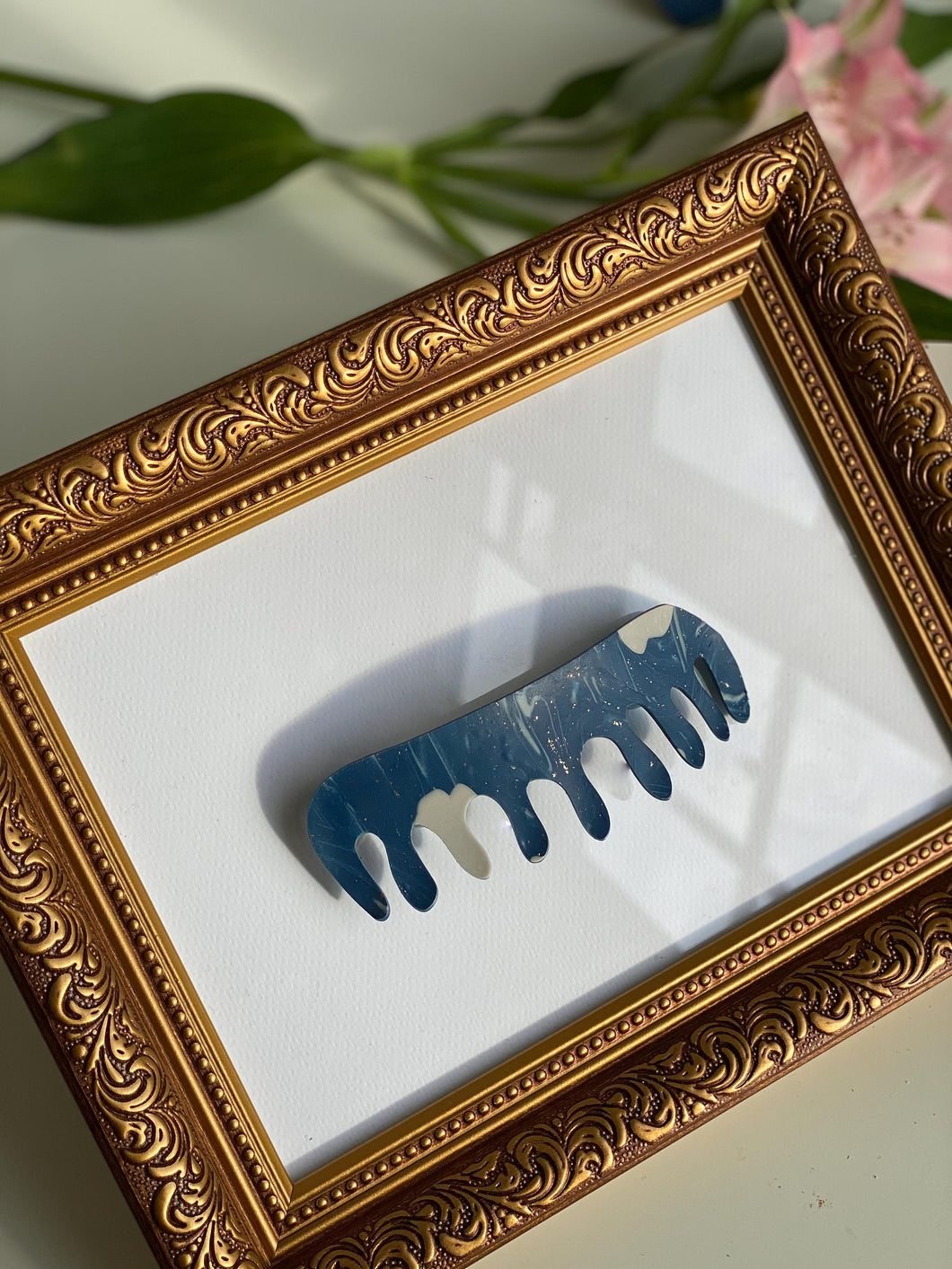Magritte Comb - Hair Barrette