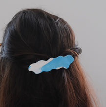 Cargar imagen en el visor de la galería, Magritte Cloud - Hair Barrette
